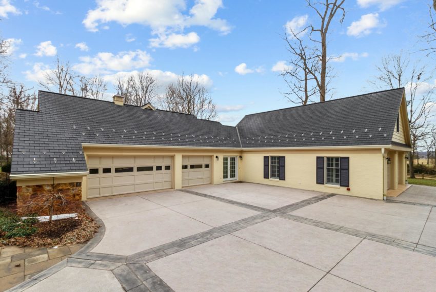 5001 Tall Oaks 44