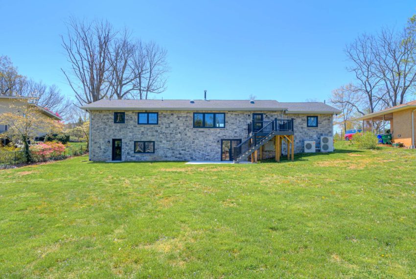 620_WoodlandDr_Web-16