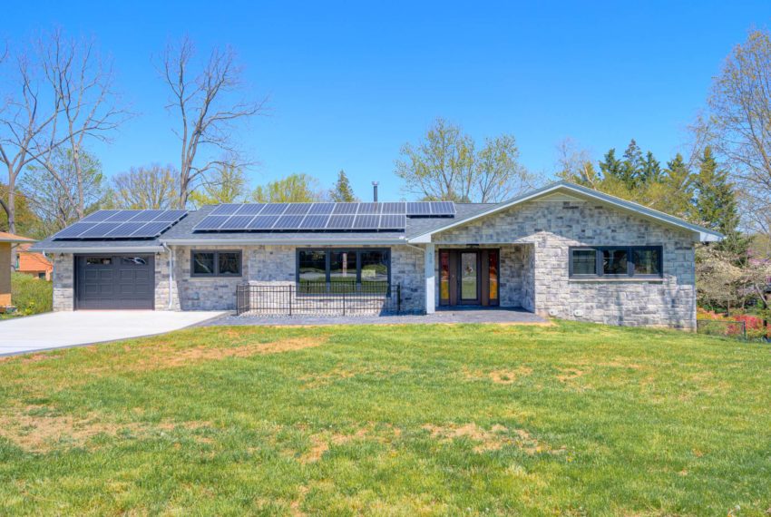 620_WoodlandDr_Web-2