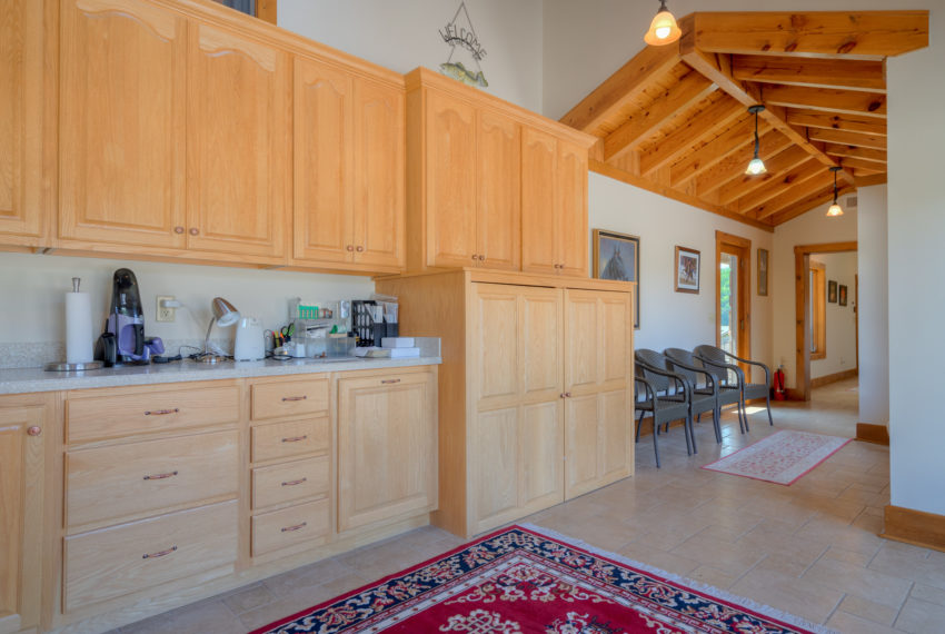 6277_OldFerryRd_Web-23