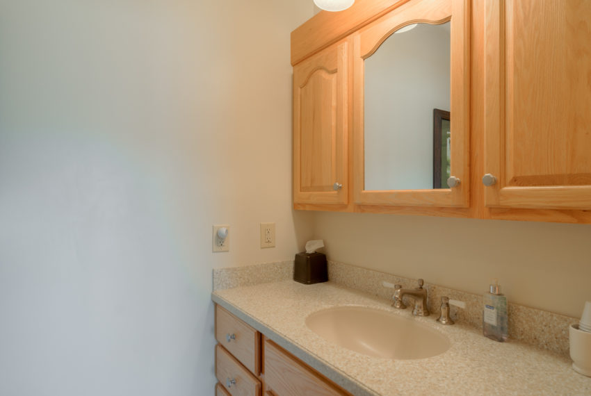 6277_OldFerryRd_Web-26