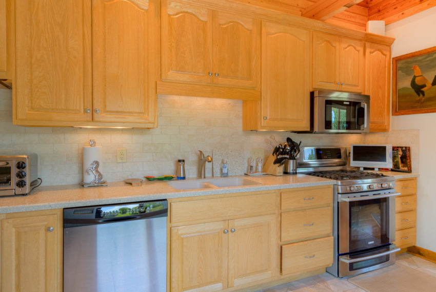 6277_OldFerryRd_Web-30