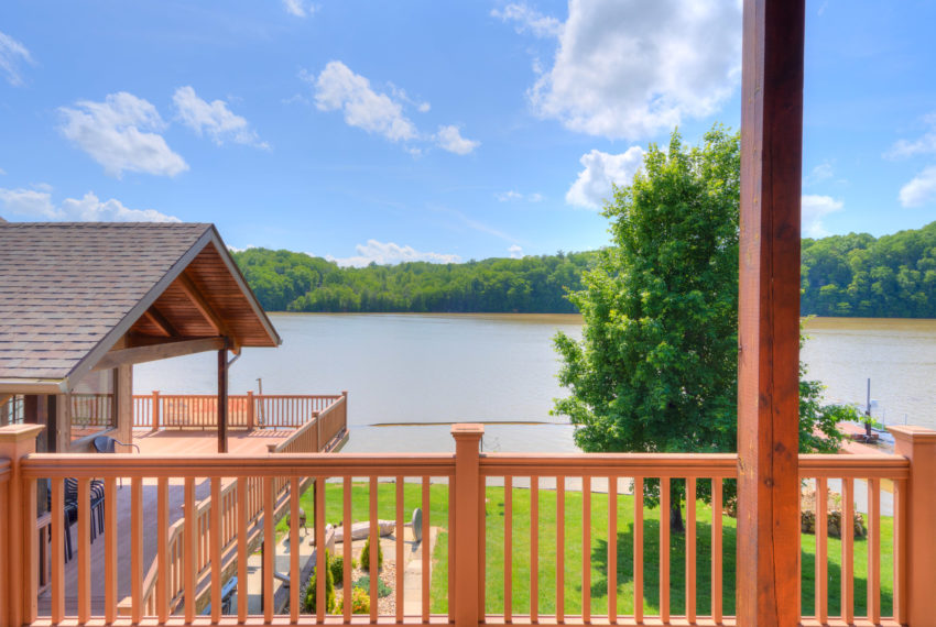 6277_OldFerryRd_Web-35