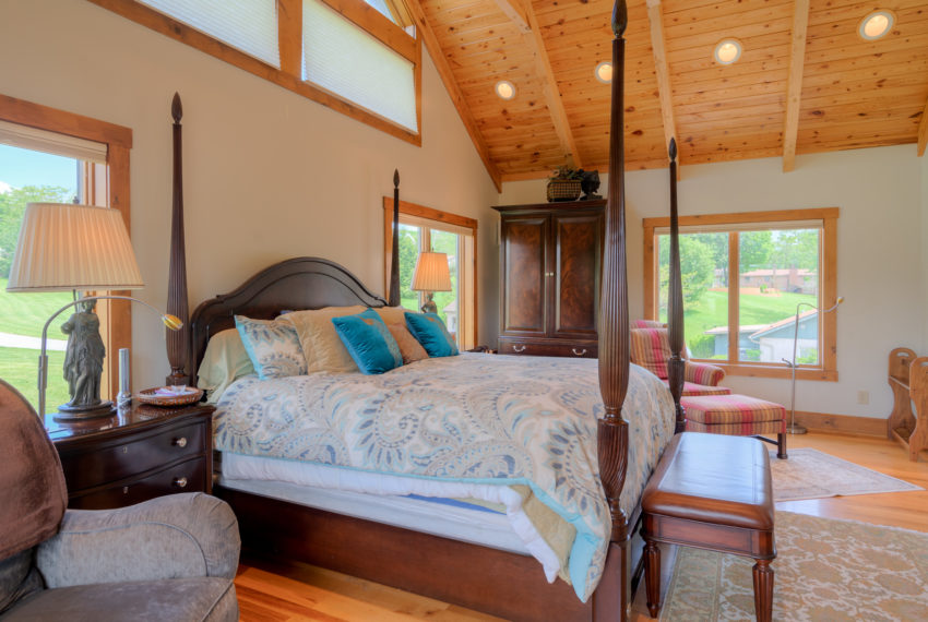 6277_OldFerryRd_Web-46