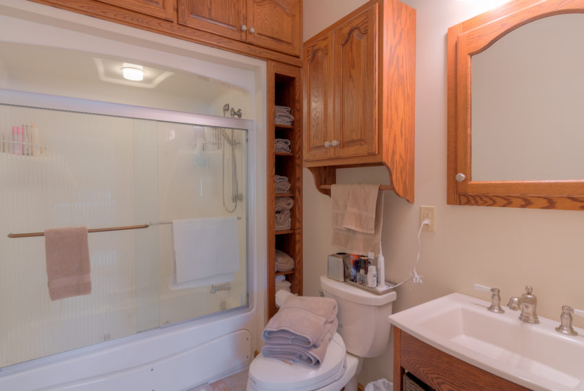 6277_OldFerryRd_Web-48