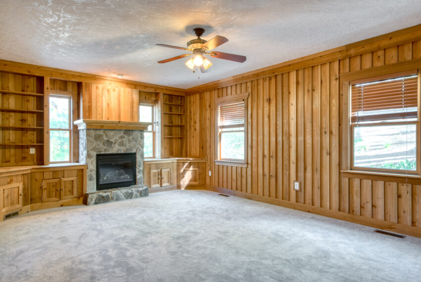 2970-Mill-Wood-Ln-Blacksburg-29