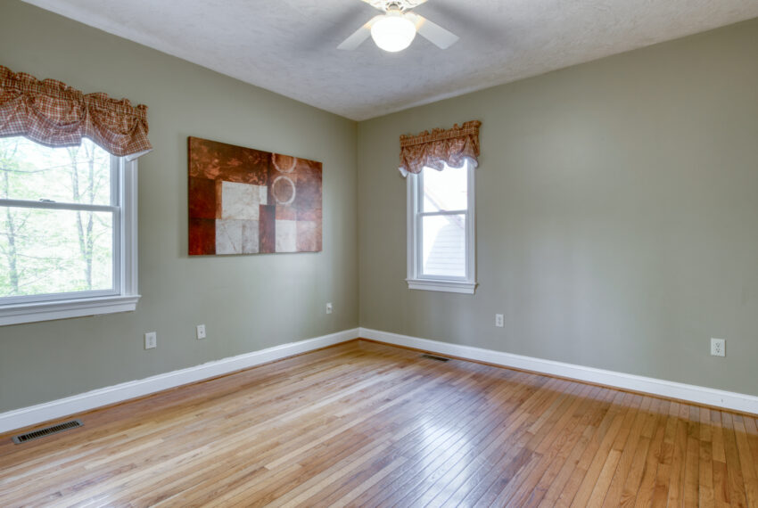 2970-Mill-Wood-Ln-Blacksburg-46