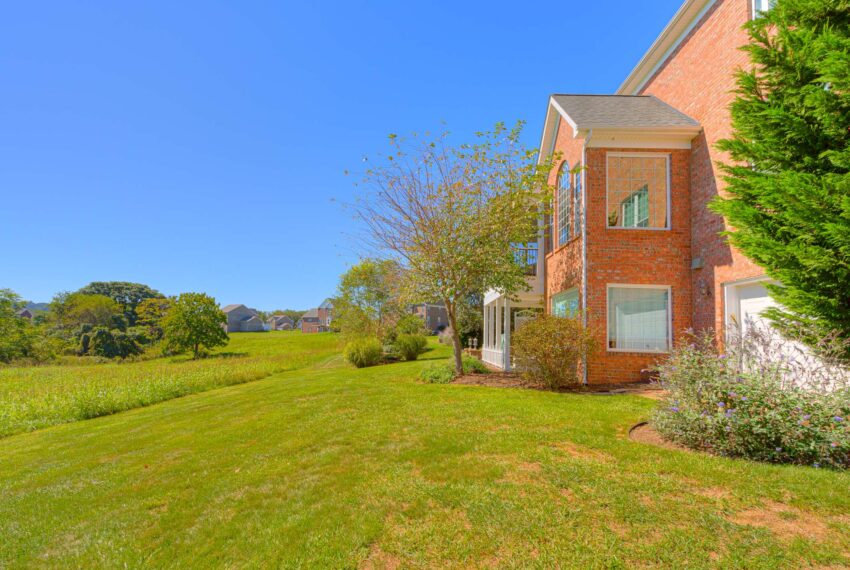 6344_HarbourTown_Web-14
