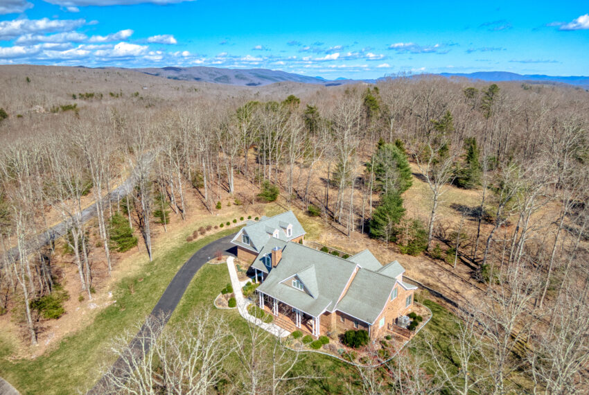 1240-Treetop-Ridge-Blacksburg_14-14