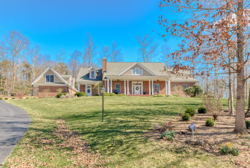 1240-Treetop-Ridge-Blacksburg_19-19