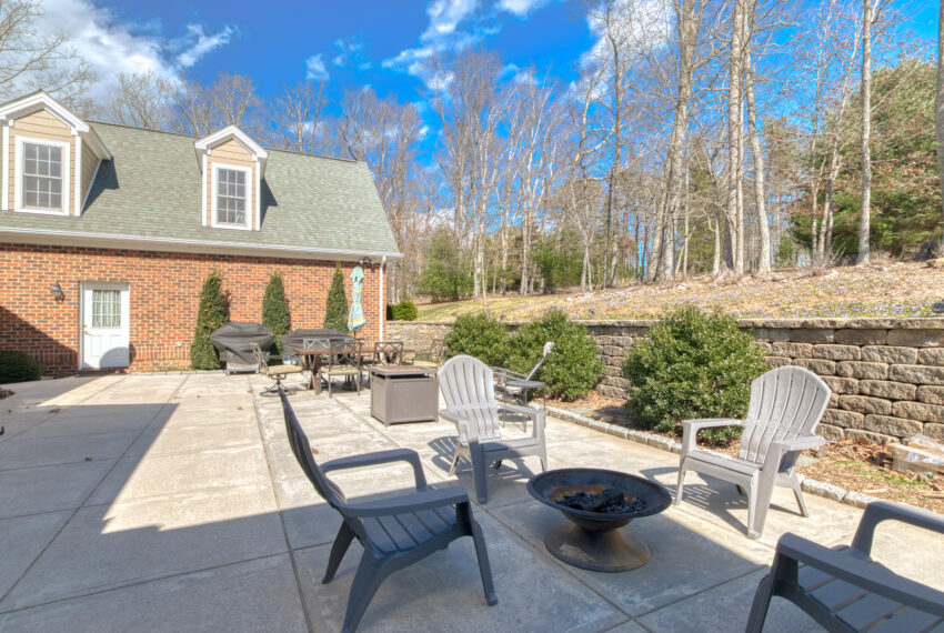 1240-Treetop-Ridge-Blacksburg_32-32