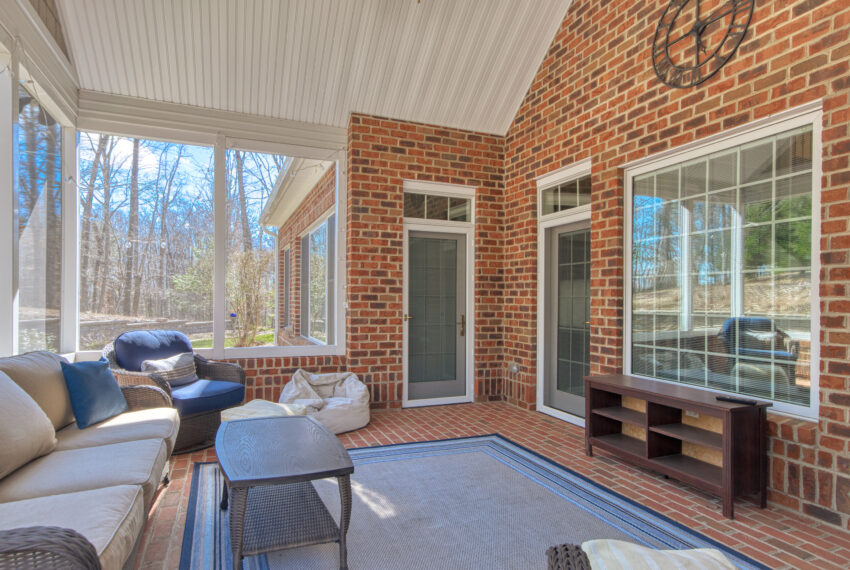 1240-Treetop-Ridge-Blacksburg_33-33