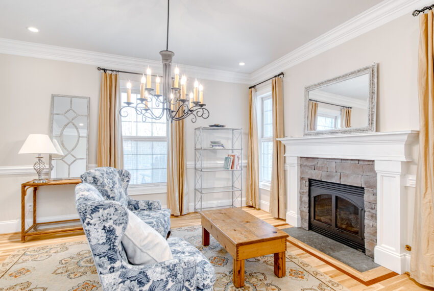 1240-Treetop-Ridge-Blacksburg_38-38