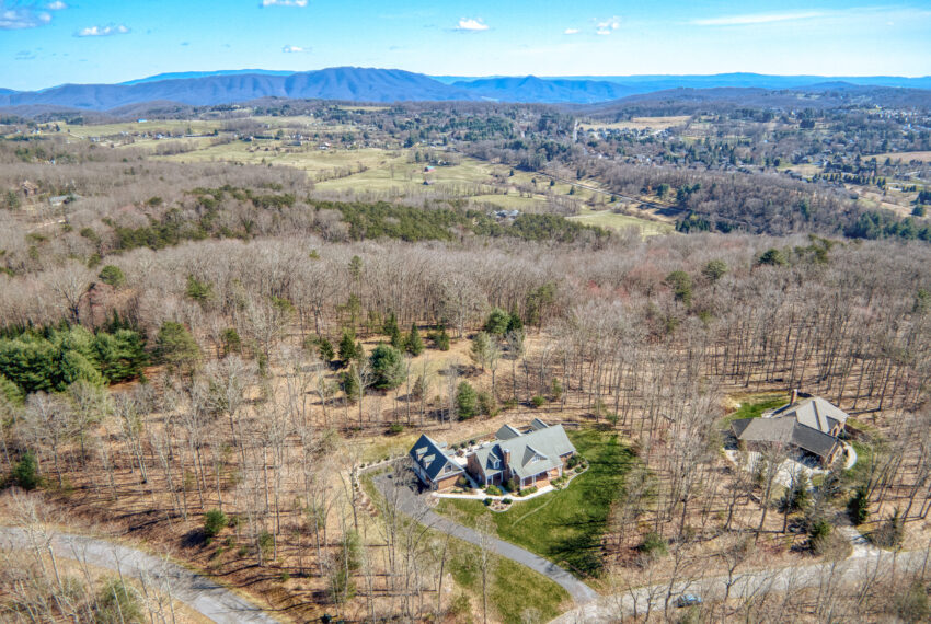 1240-Treetop-Ridge-Blacksburg_6-6