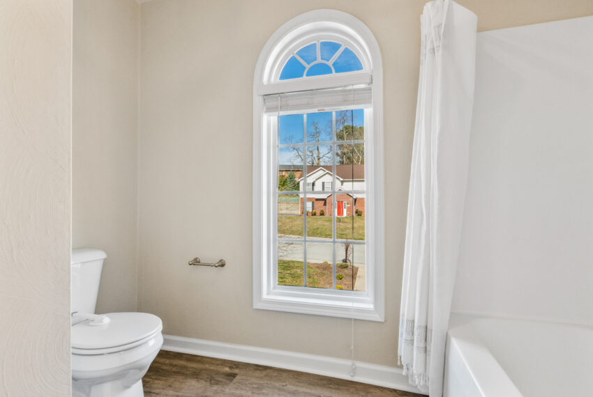 555-Keystone-Dr-Christiansburg-20
