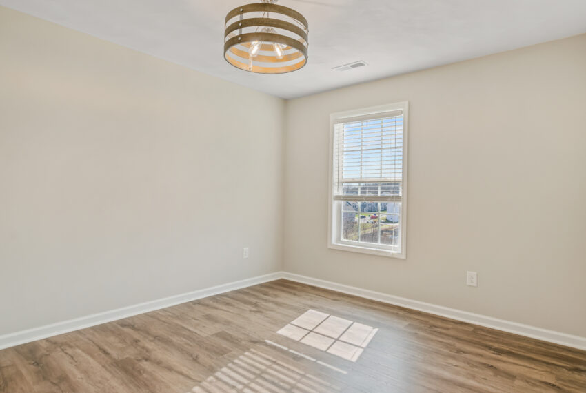 555-Keystone-Dr-Christiansburg-25