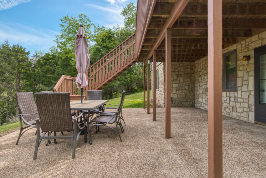 1739-St-Andrews-Circle-Blacksburg-12