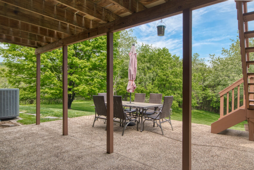 1739-St-Andrews-Circle-Blacksburg-13
