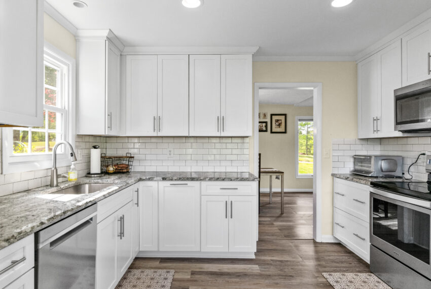 1739-St-Andrews-Circle-Blacksburg-29