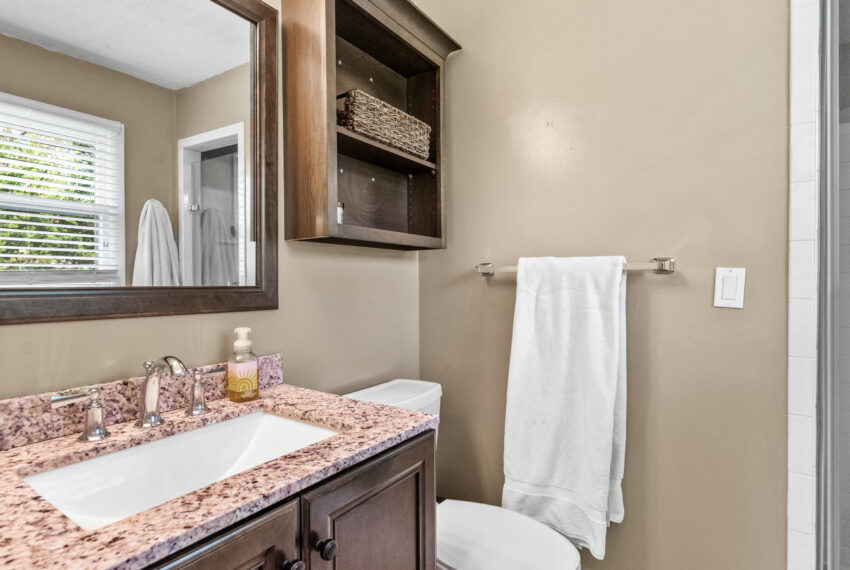 1739-St-Andrews-Circle-Blacksburg-37