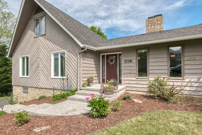 1739-St-Andrews-Circle-Blacksburg-4