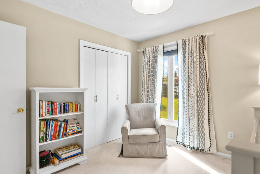 1739-St-Andrews-Circle-Blacksburg-43