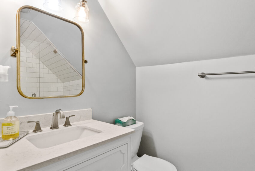 1739-St-Andrews-Circle-Blacksburg-48
