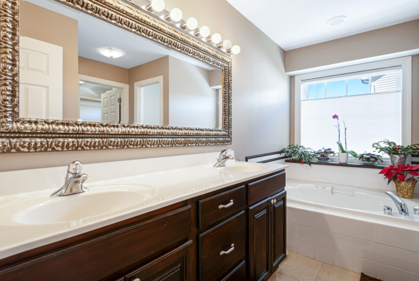 507-Wildflower-Ln-Blacksburg-24