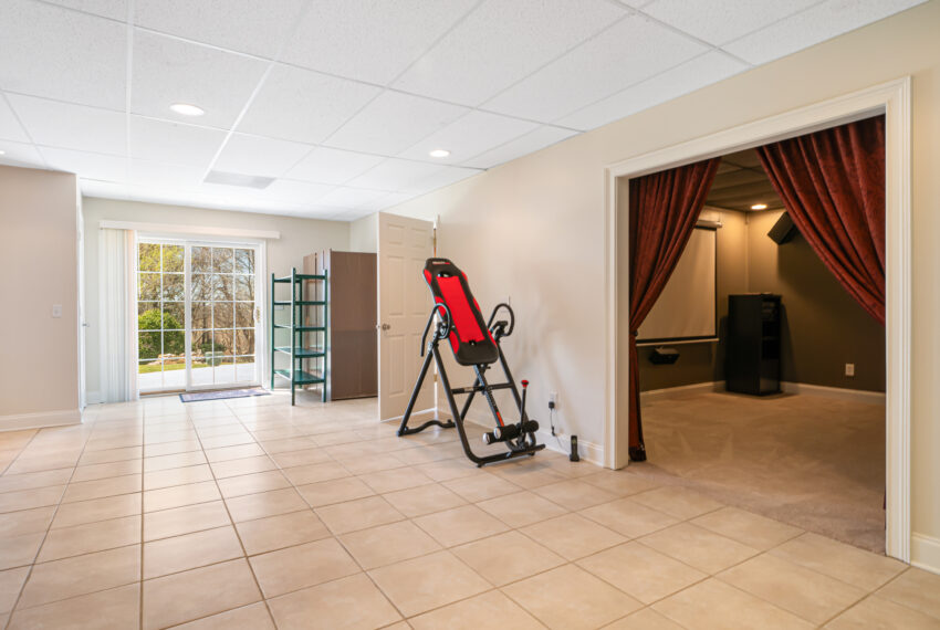 507-Wildflower-Ln-Blacksburg-33
