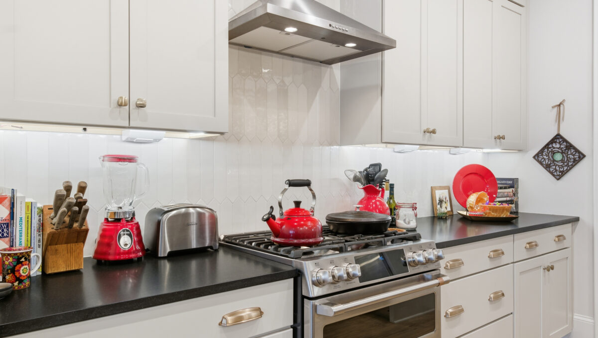 14-343-Eheart-St-Blacksburg