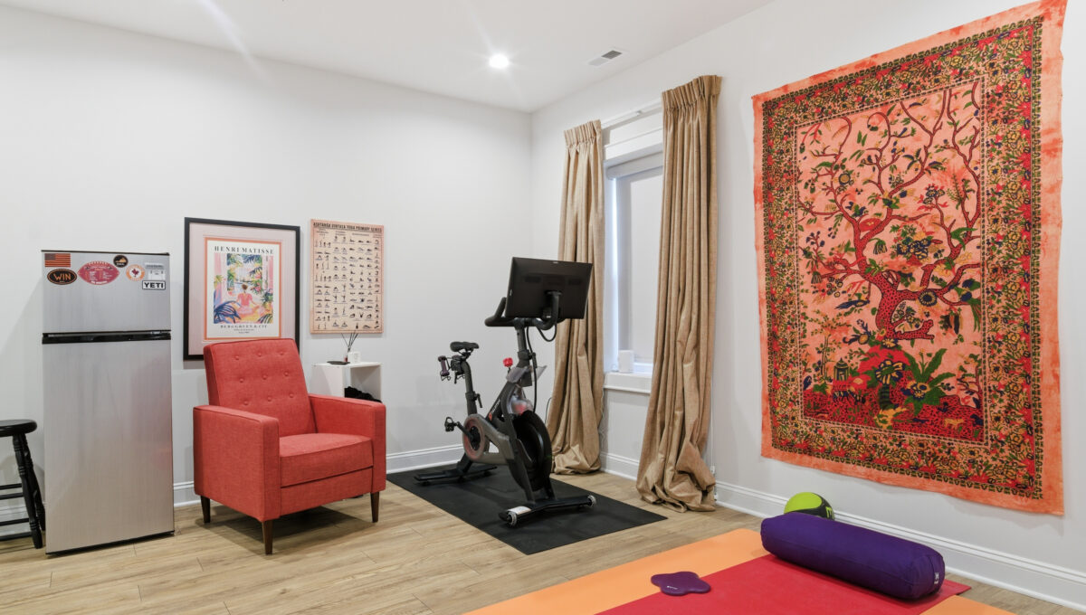 26-343-Eheart-St-Blacksburg