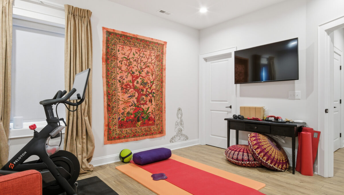 27-343-Eheart-St-Blacksburg