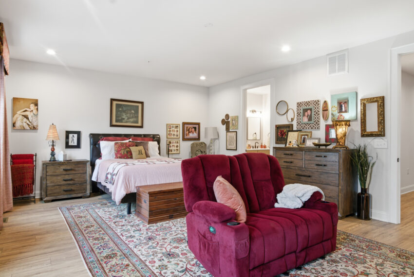 33-343-Eheart-St-Blacksburg