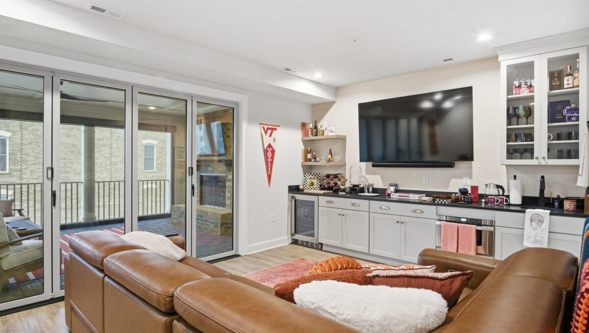 42-343-Eheart-St-Blacksburg