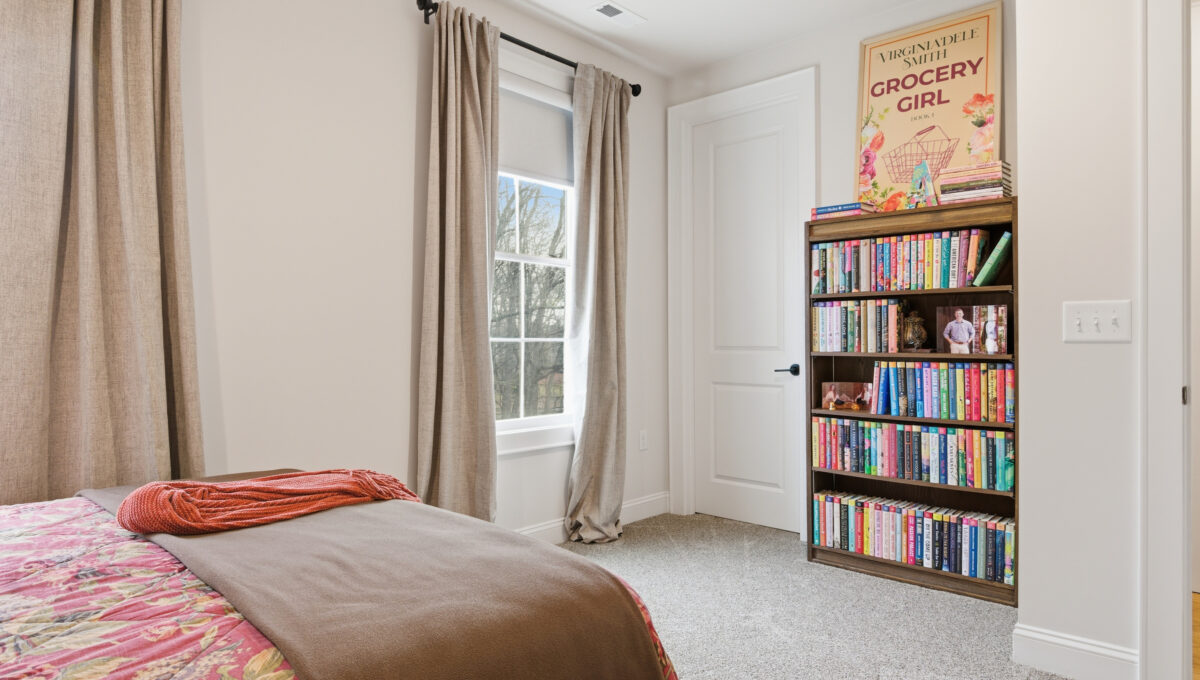 47-343-Eheart-St-Blacksburg