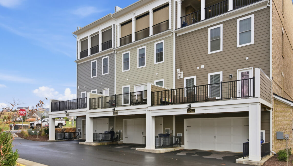 60-343-Eheart-St-Blacksburg